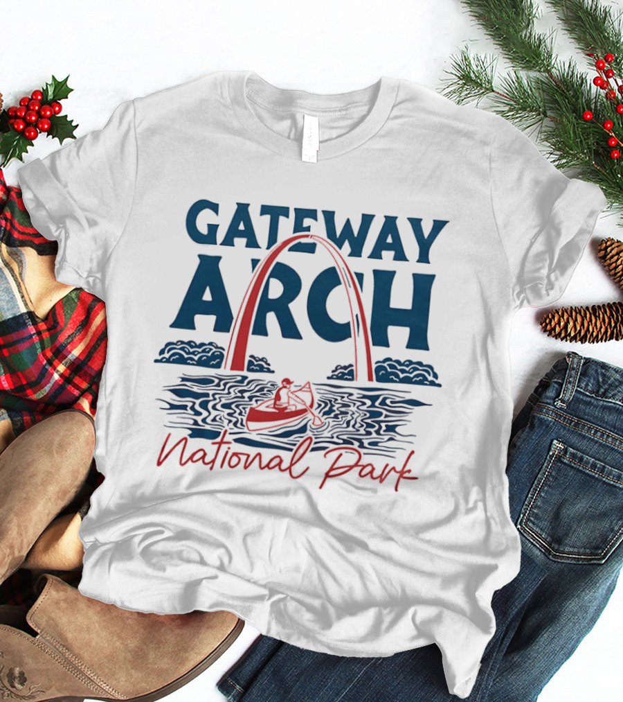 Gateway Arch National Park Canoe Adventure T-Shirt
