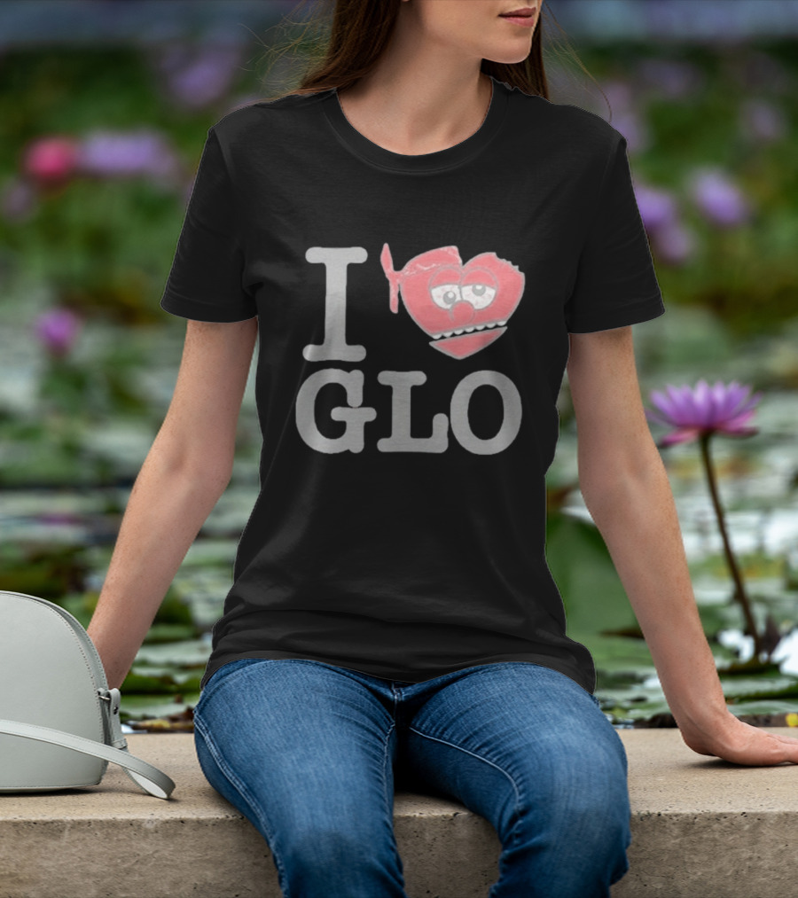I Love Glo Heart Bandana Glo Gang T-Shirt