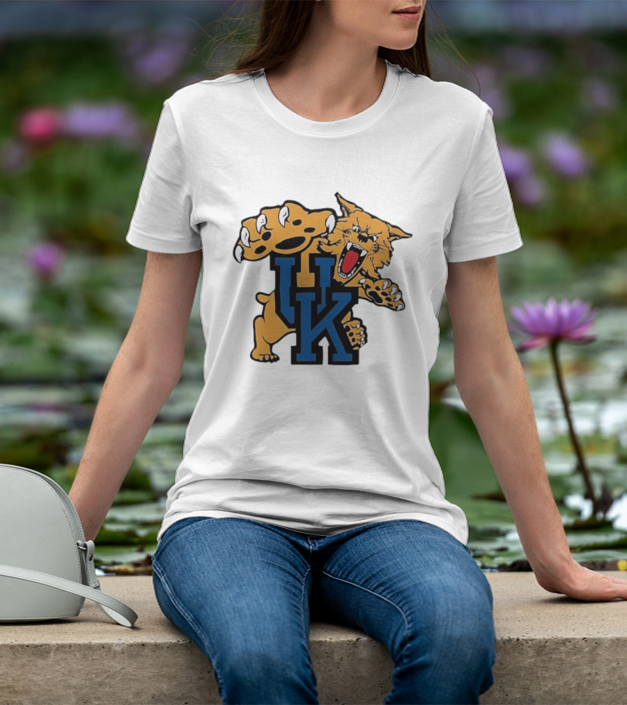 University Of Kentucky Wildcats UK Claw Mascot Sports Team T-Shirt