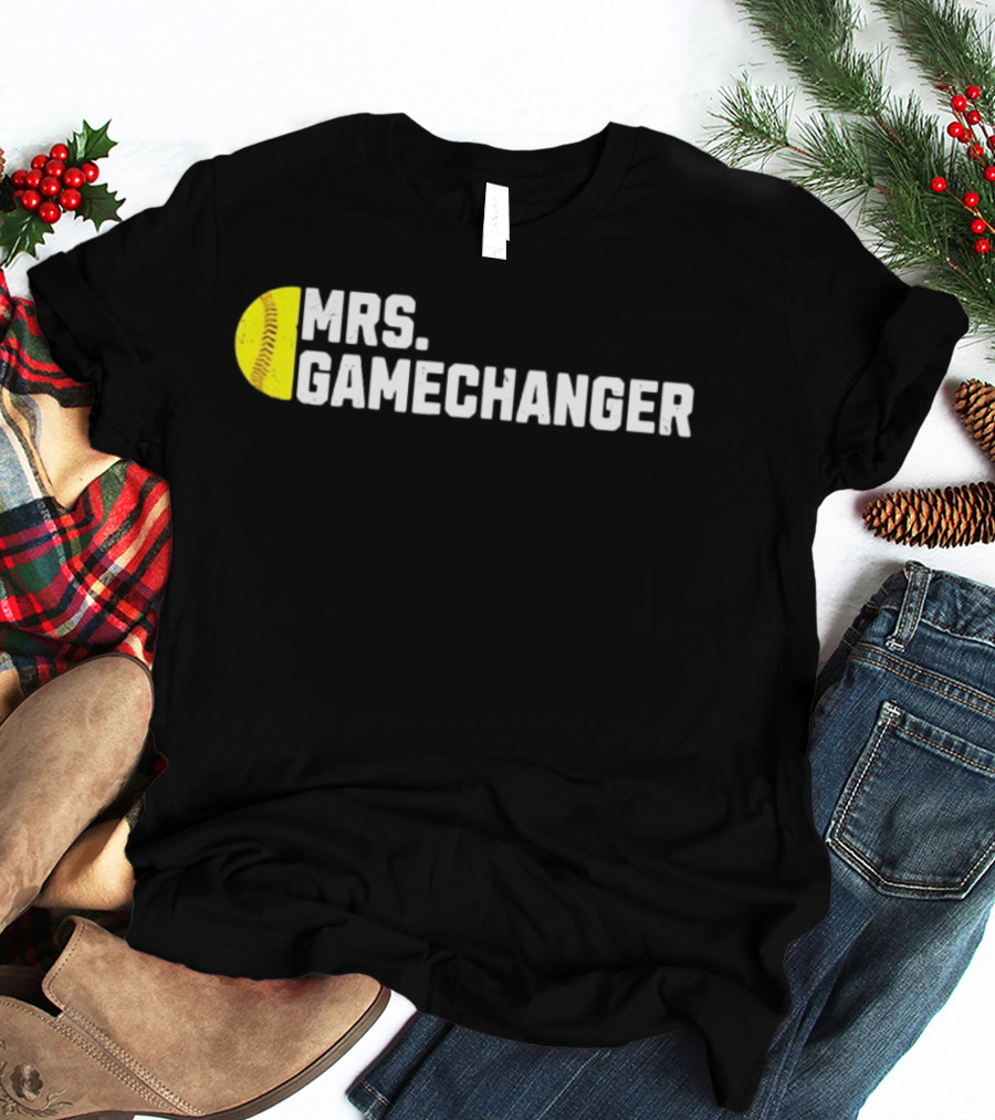 Mrs. Gamechanger Softball Baseball Enthusiast Athlete Lover Fitness Sports T-Shirt