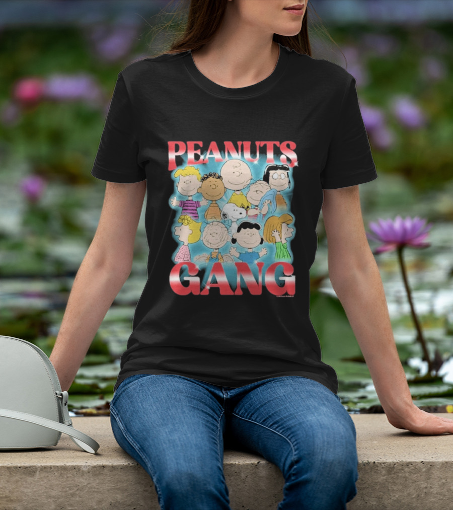Peanuts Gang Charlie Brown Snoopy Friends T-Shirt