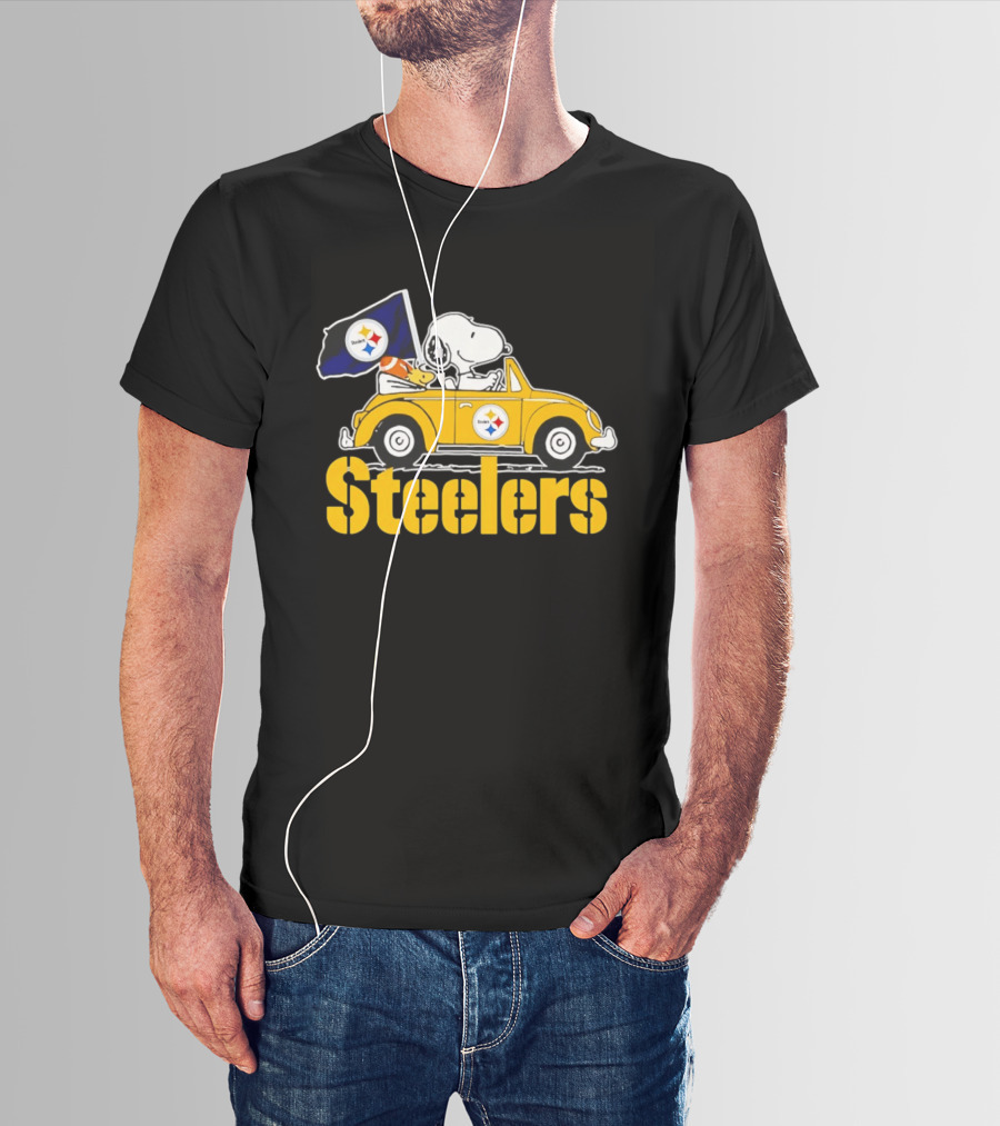 Pittsburgh Steelers Snoopy Woodstock Driving Yellow Car T-Shirt