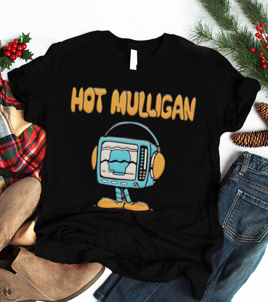 Hot Mulligan TV Guy Puff Headphone T-Shirt