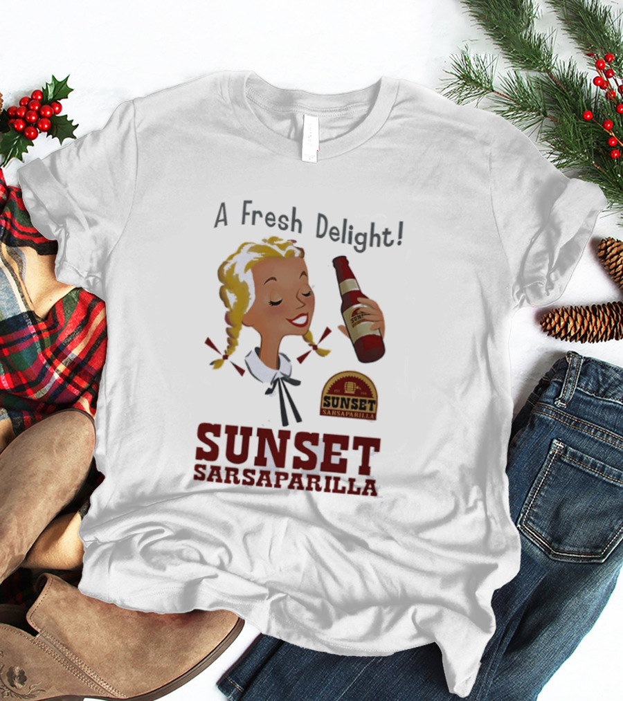 A Fresh Delight Sunset Sarsaparilla Bottle Vintage Fallout T-Shirt