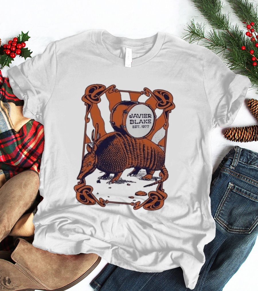 Javier Blake Est 1977 Armadillo Drum Retro Celtic Frame T-Shirt