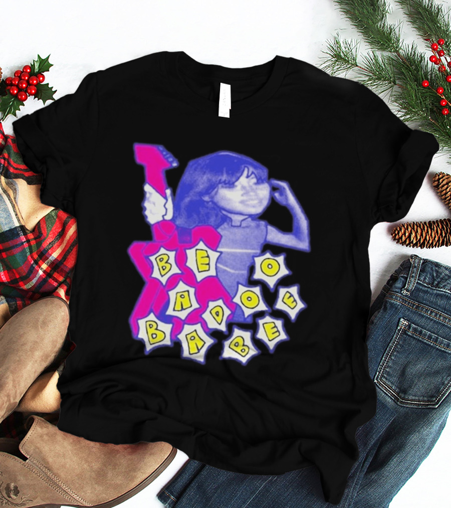 Beabadoobee Pop Art Style Guitar T-Shirt