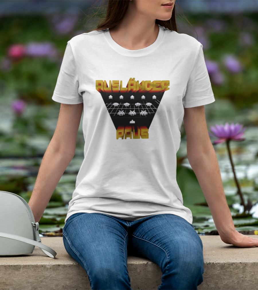 Ausländer Raus Retro Gaming T-Shirt