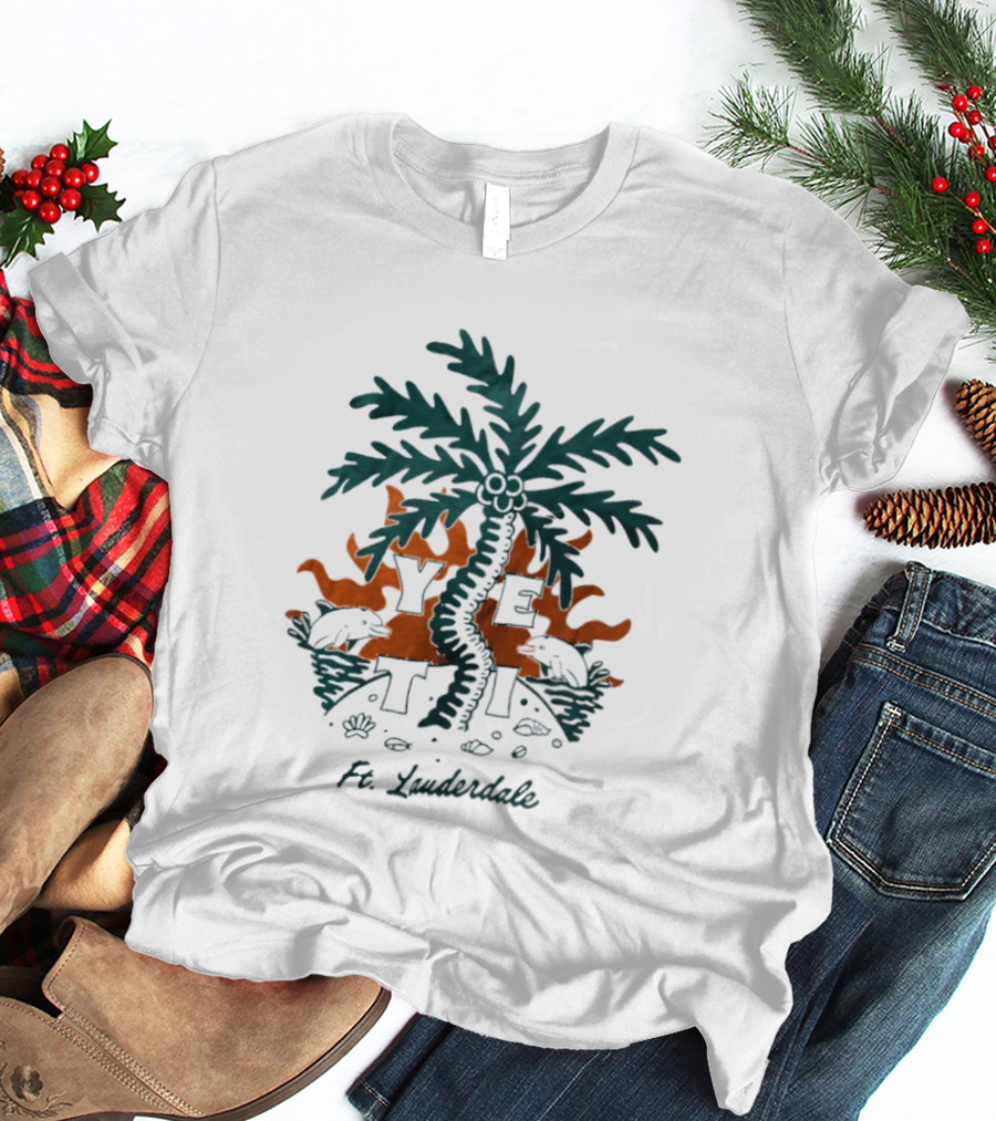 Ft Lauderdale Yeti Palm Tree Tropical Scene T-Shirt