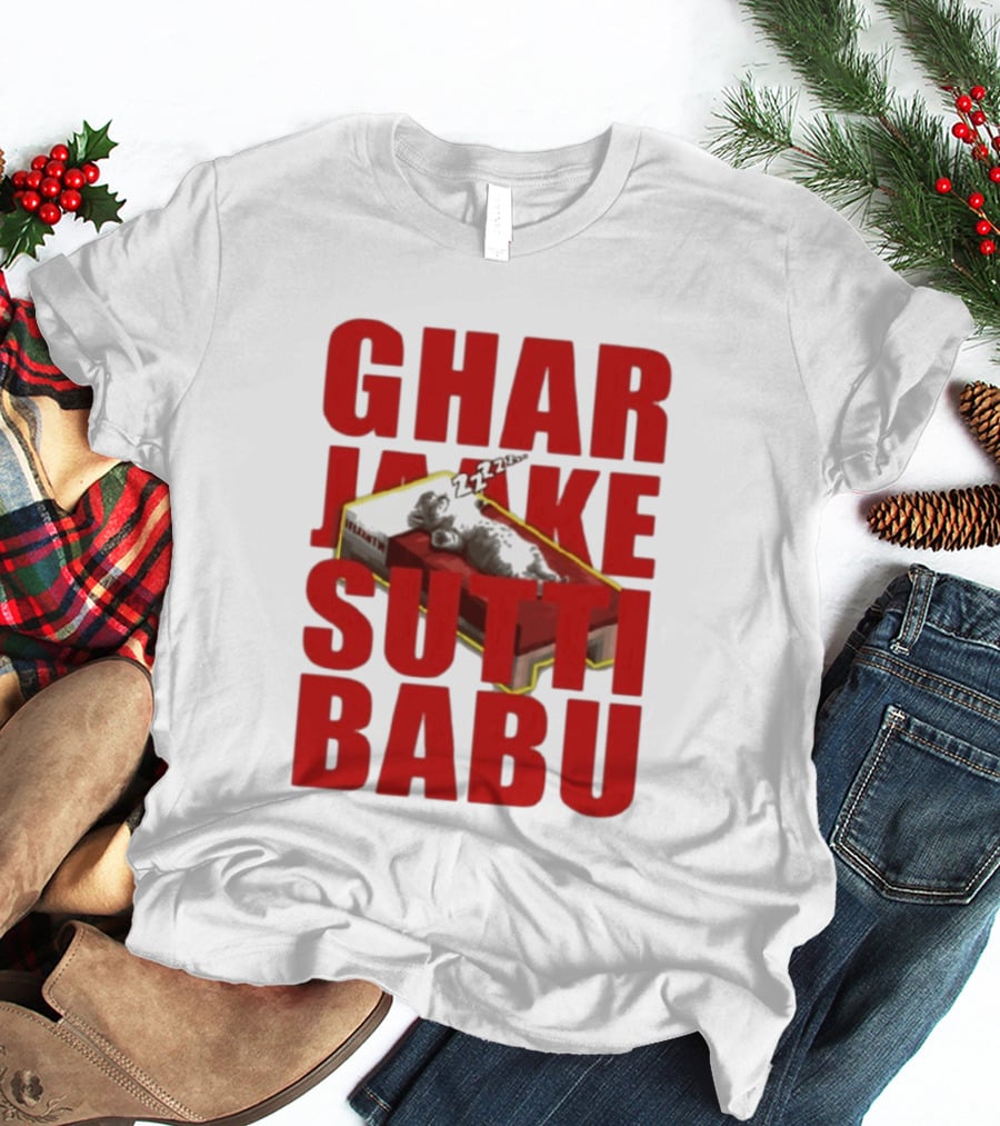 Ghar Jaake Sutti Babu Sleeping Cat On Bed ZZZ T-Shirt