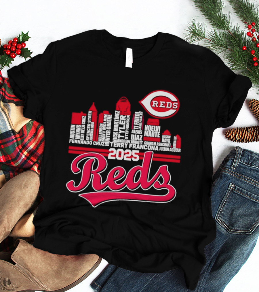 Cincinnati Reds Skyline Players 2025 Reds T-Shirt