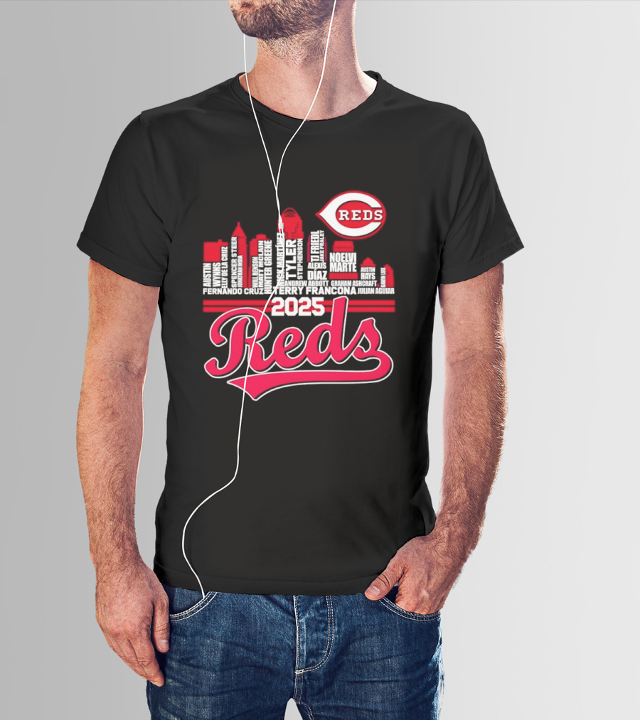 Cincinnati Reds Skyline Players 2025 Reds T-Shirt