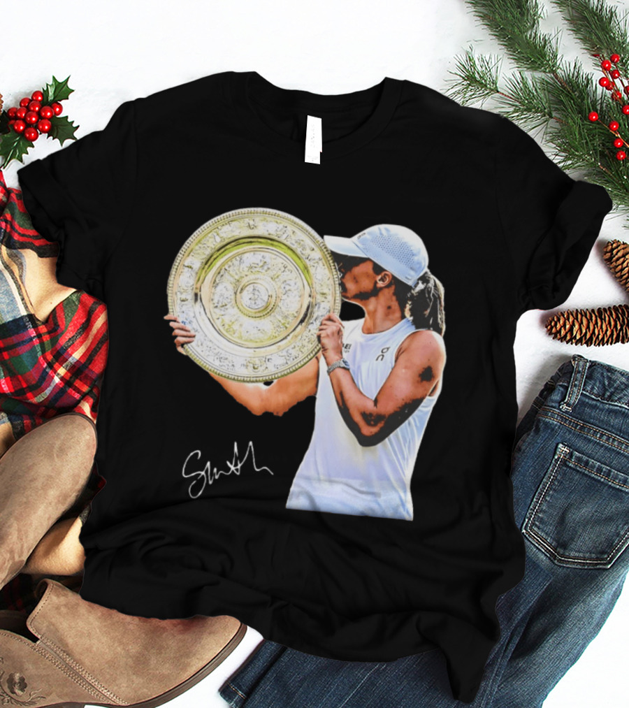 Iga Swiatek Wimbledon Champion Trophy Celebration T-Shirt