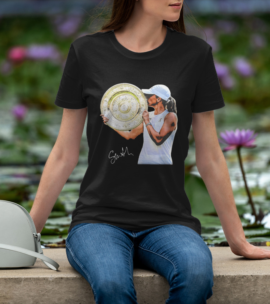 Iga Swiatek Wimbledon Champion Trophy Celebration T-Shirt