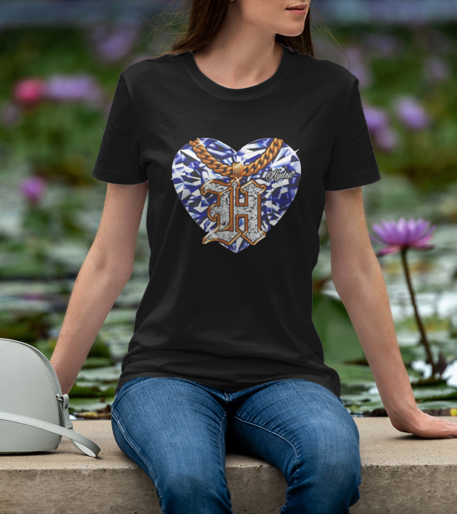 HYDRO Heart Diamond Chain Letter H T-Shirt