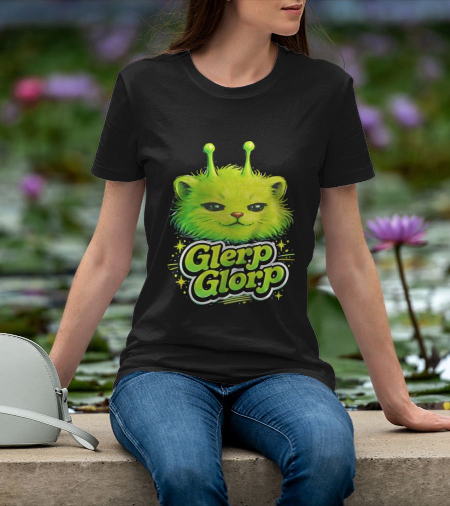 Glerp Glorp Alien Cat Fantasy Creature T-Shirt