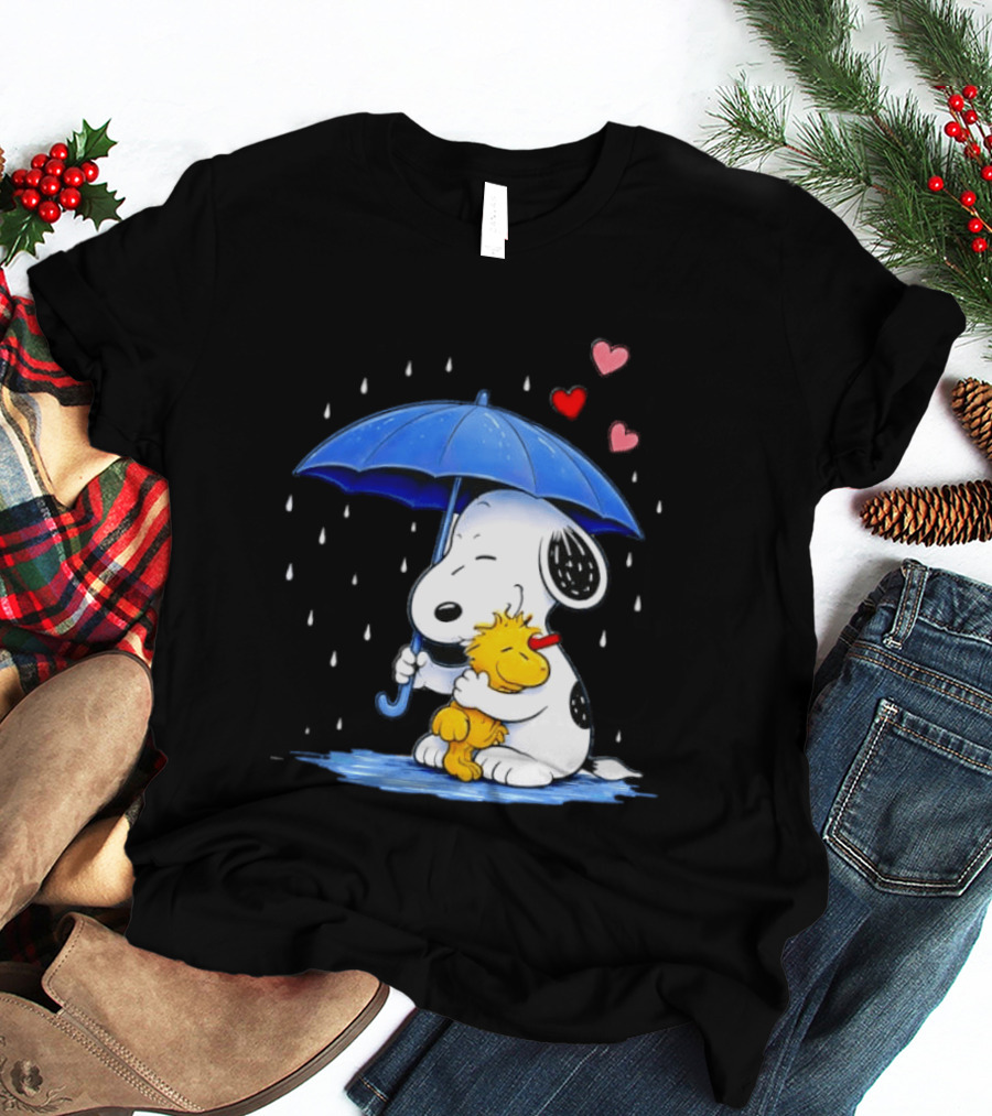 Snoopy Woodstock Umbrella Hearts Rain Hugging T-Shirt