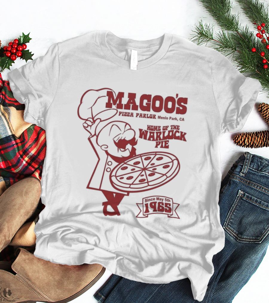 Magoo's Pizza Parlor Throwback 1985 Warsaw Indiana Chef Holding Pizza T-Shirt