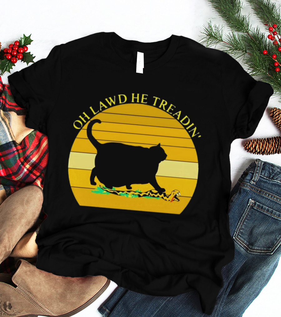 Oh Lawd He Treadin' Black Cat Vintage Retro Sunset T-Shirt