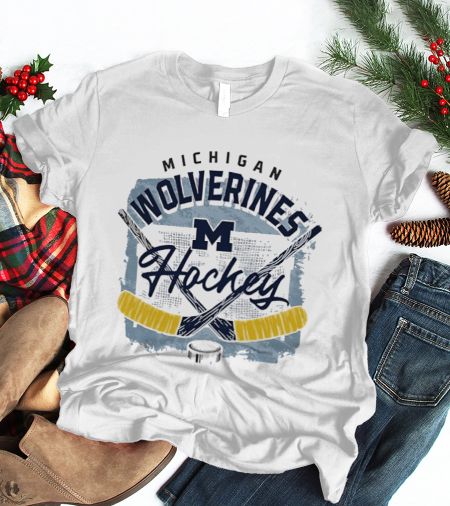 Michigan Wolverines Hockey Team Logo With Crossed Sticks And Puck T-Shirt