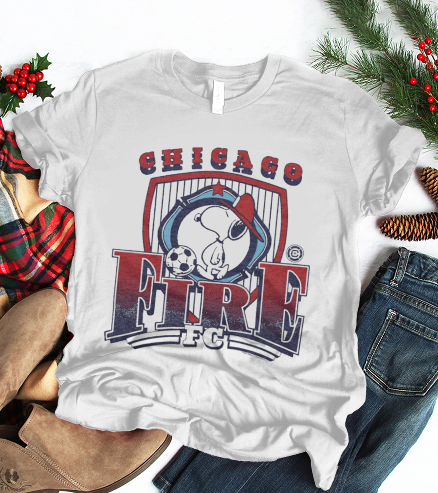 Peanuts Snoopy Chicago Fire FC Collaboration With Soccer Ball And Hat T-Shirt