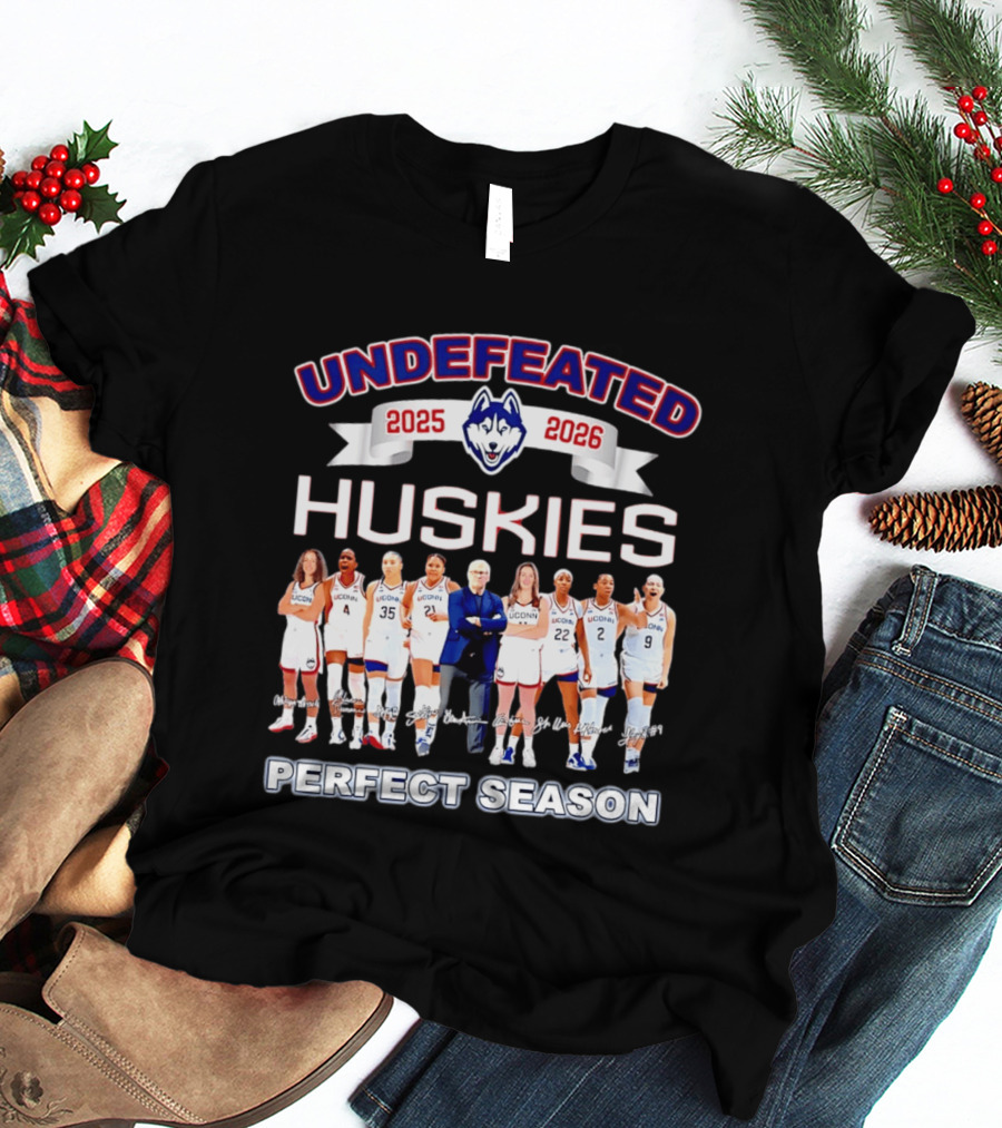 Undefeated UConn Huskies 2025 2026 Perfect Season T-Shirt