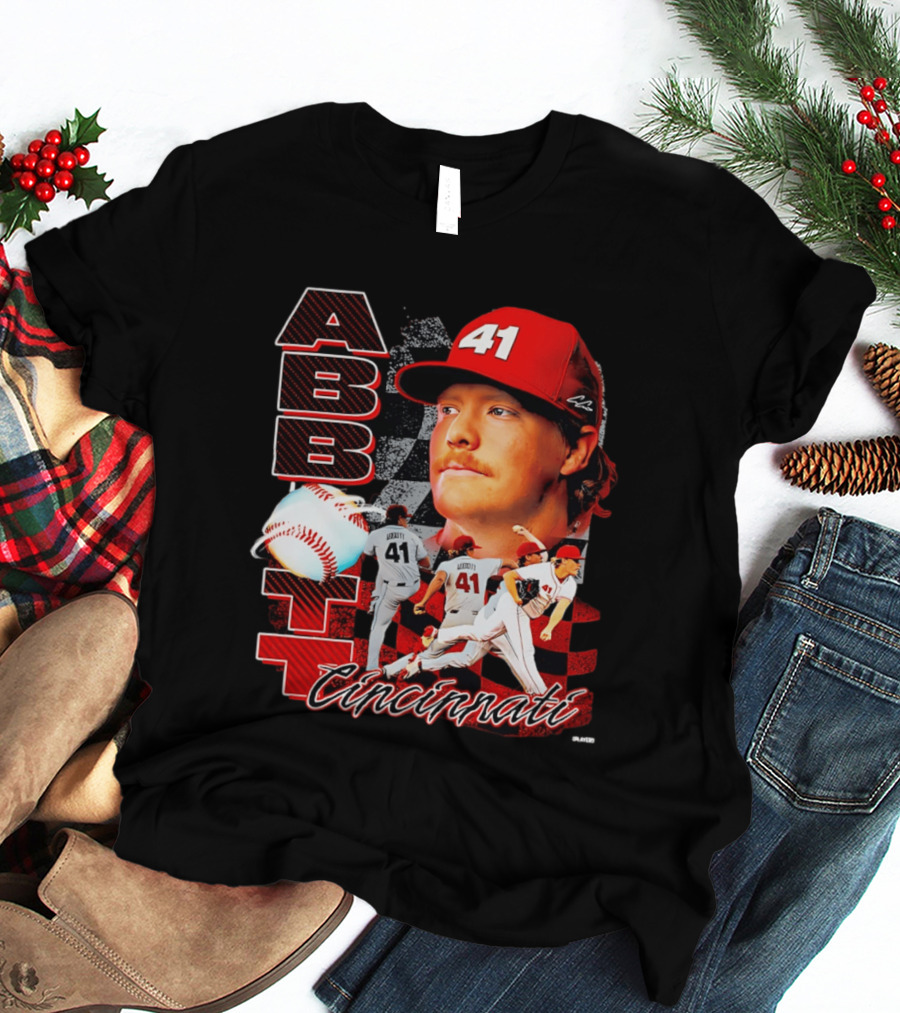 Cincinnati Reds Abbott 41 Baseball Pitcher Portrait Action T-Shirt