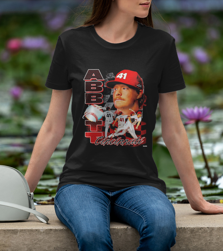 Cincinnati Reds Abbott 41 Baseball Pitcher Portrait Action T-Shirt