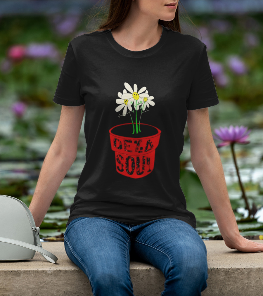 De La Soul Is Dead Flower Pot With White Daisies T-Shirt
