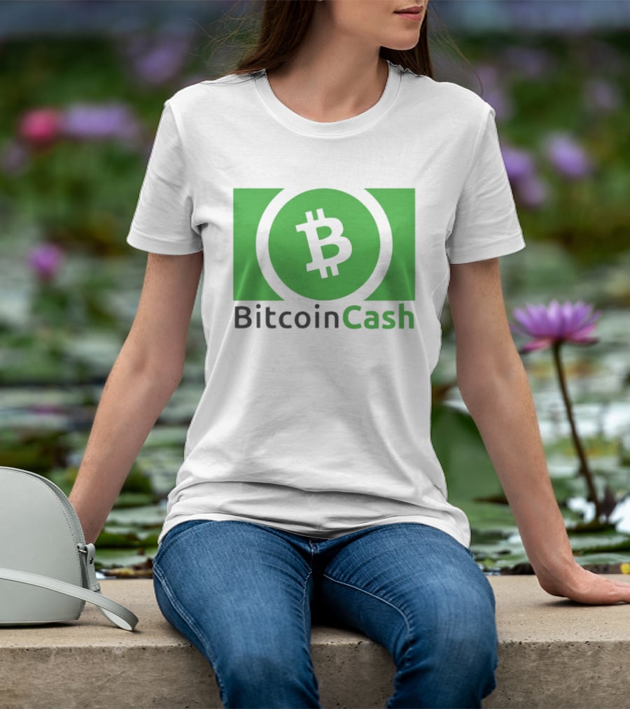 Bitcoin Cash Cryptocurrency Symbol Green Circle T-Shirt