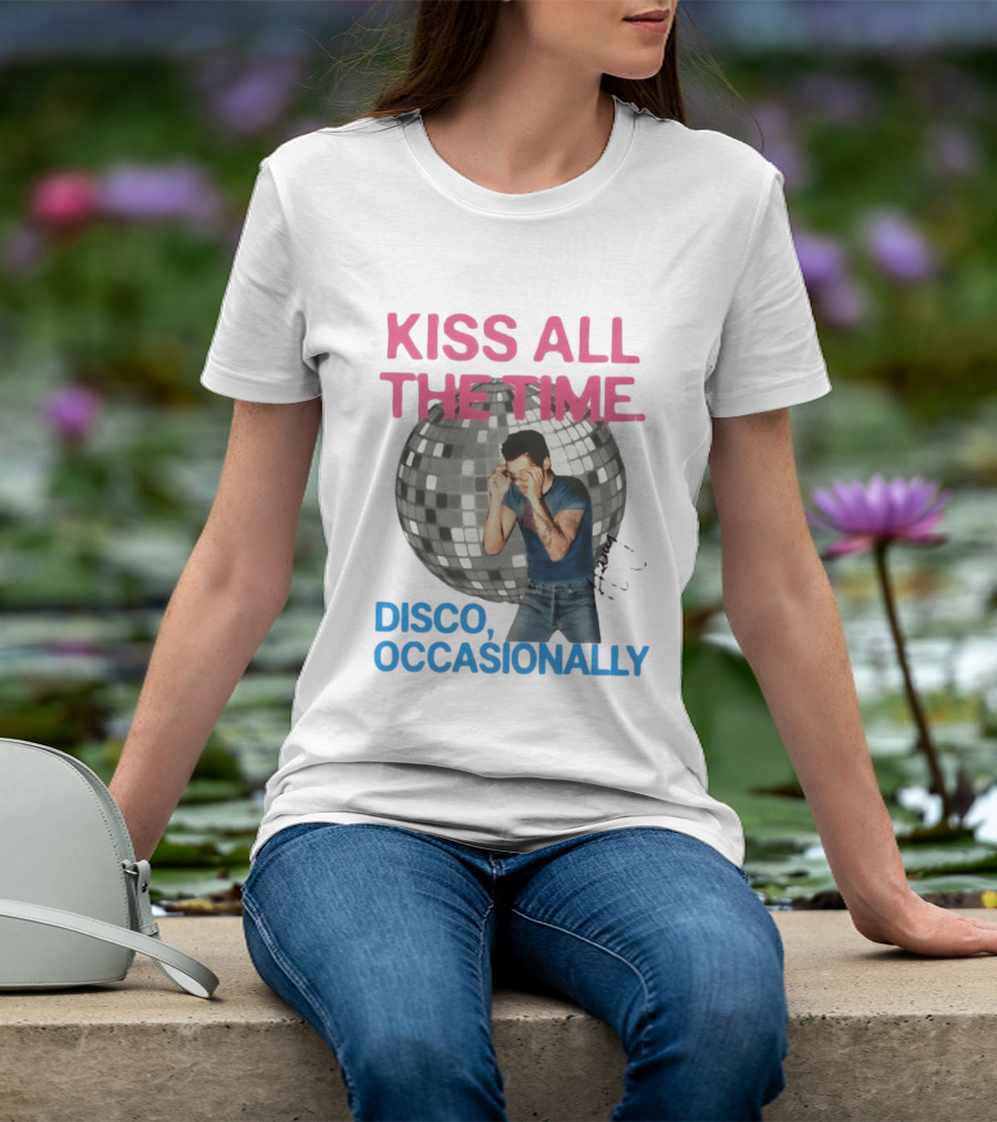 Kiss All The Time Disco Occasionally Retro Style Music Dance T-Shirt