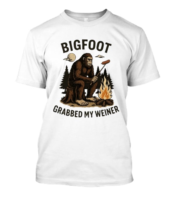 Bigfoot Grabbing My Weiner Campfire Sausage Grilling Moonlit Forest T-Shirt