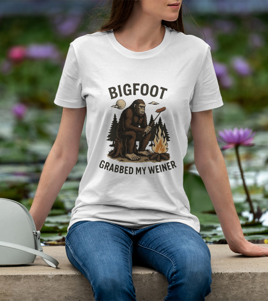 Bigfoot Grabbing My Weiner Campfire Sausage Grilling Moonlit Forest T-Shirt
