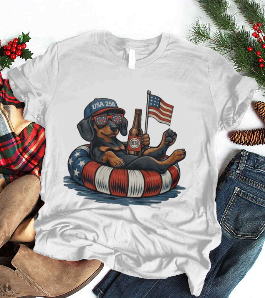 USA 250 Dachshund Floating With American Flag And Beer T-Shirt