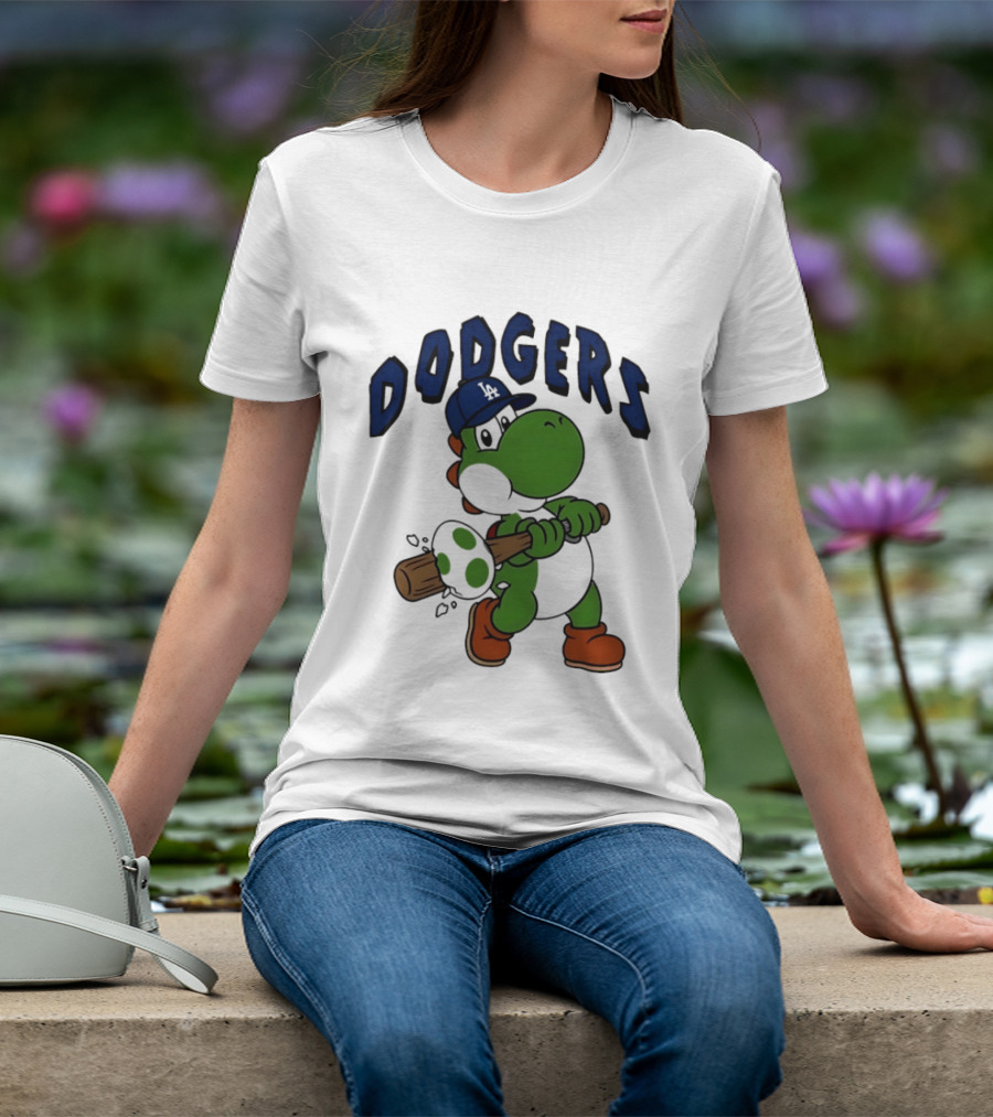 Los Angeles Dodgers Yoshi Baseball Batting Egg T-Shirt