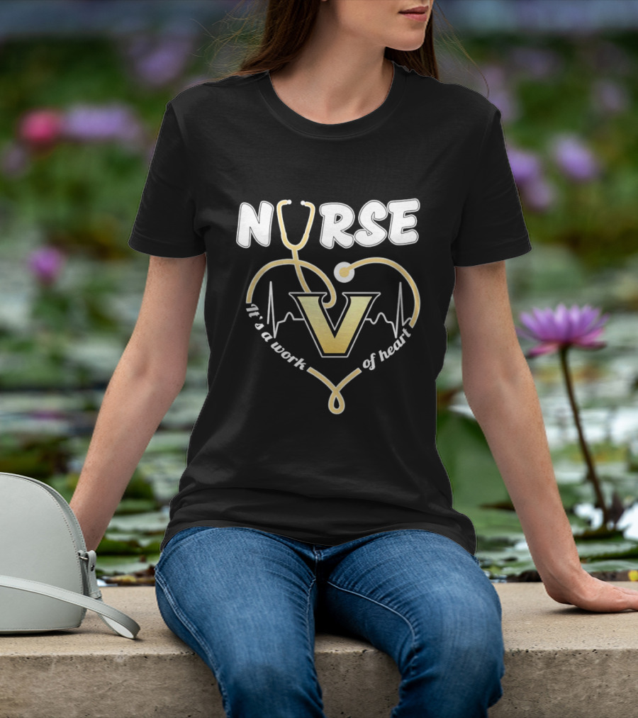 Nurse It's A Work Of Heart Vanderbilt Commodores Stethoscope Heart T-Shirt