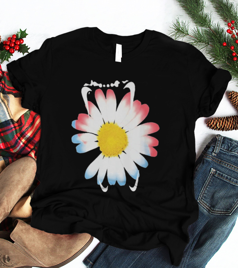 Original G Dragon Flower 2026 Multicolor Petals T-Shirt