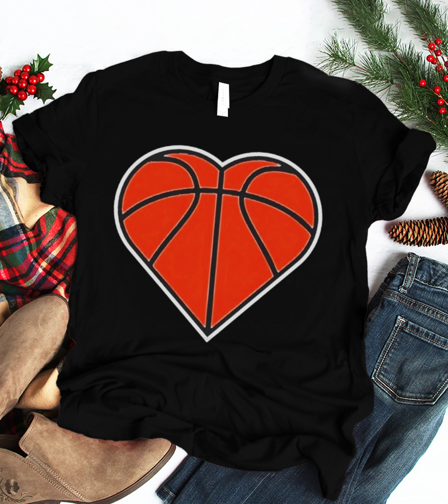 New York Knicks Basketball Heart T-Shirt