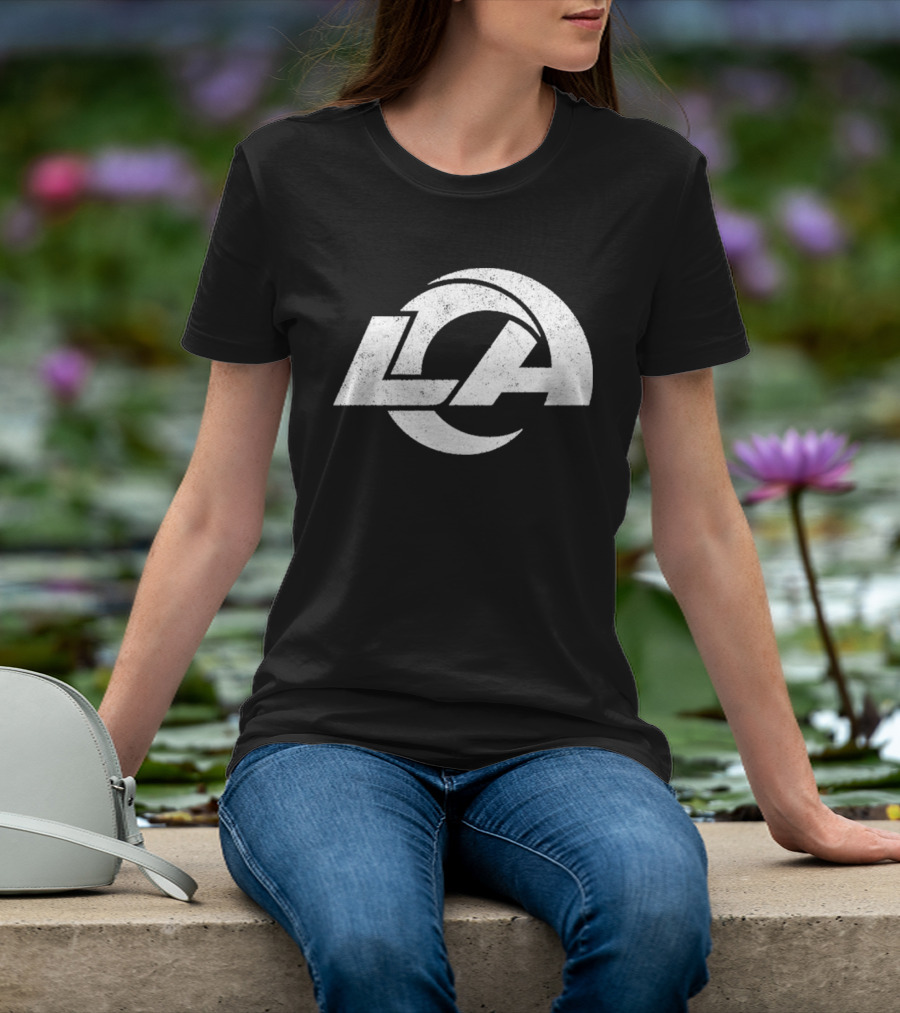 Los Angeles Rams Black Label Gameday Couture Move T-Shirt