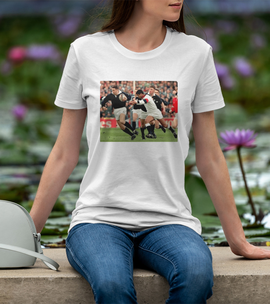 Scott Hastings Iconic Scotland Rugby Moment With Brother Gavin Against England T-Shirt