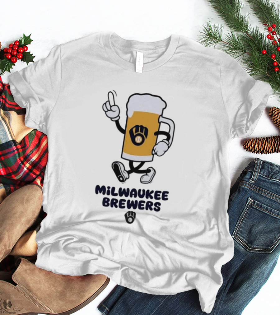 Milwaukee Brewers Beer Mascot Running Cartoon T-Shirt