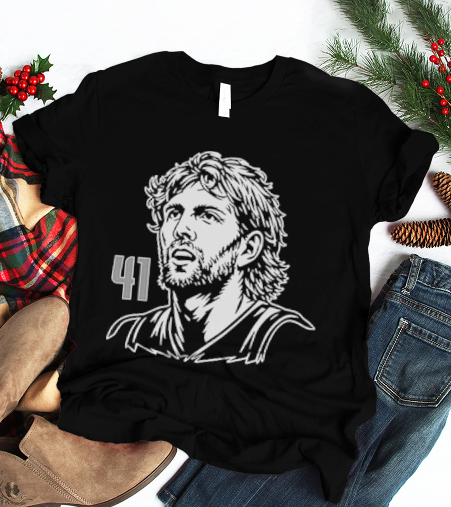 Dirk Nowitzki 41 Basketball Legend Sketch T-Shirt