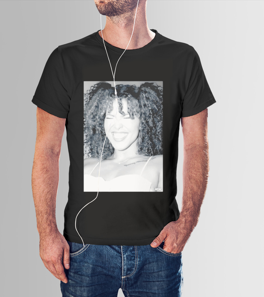 AEW Willow Nightingale Smile Black And White T-Shirt