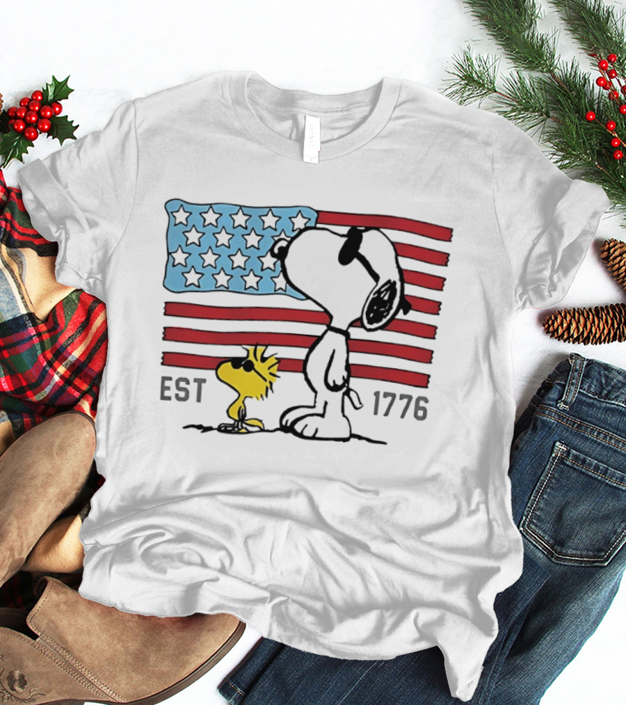 America 250th Anniversary 1776 Snoopy Woodstock With Stars And Stripes T-Shirt