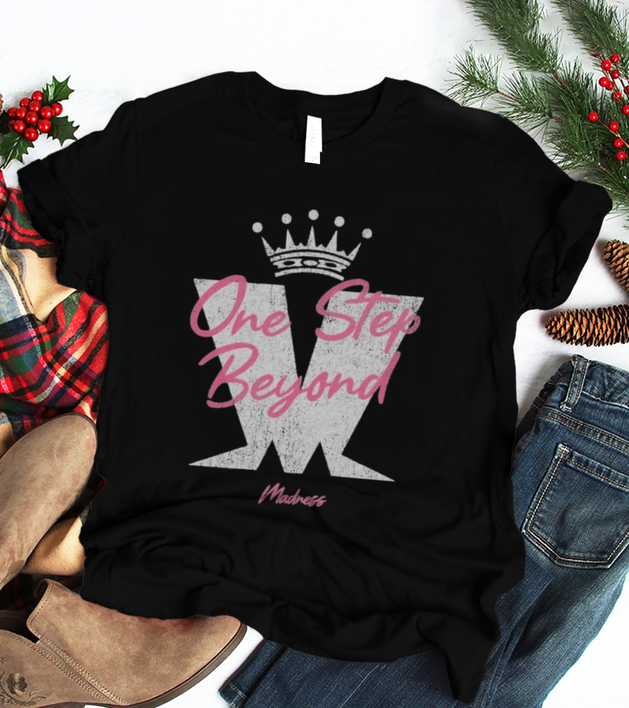 Madness One Step Beyond Crown Pink W T-Shirt