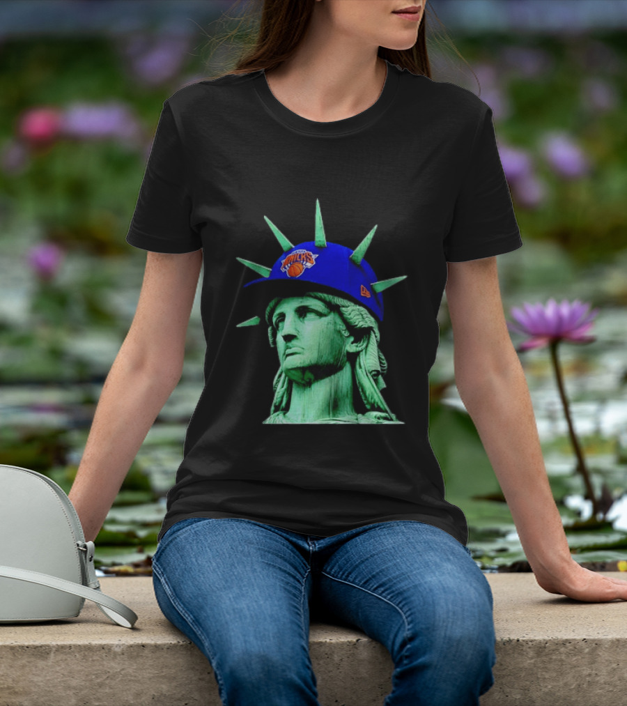 Statue Of Liberty New York Knicks Hat T-Shirt