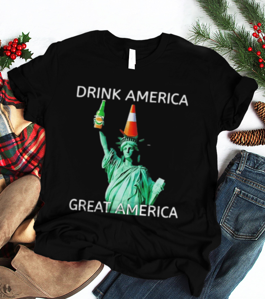 Statue Of Liberty Drink America Great America Traffic Cone Beer Bottle T-Shirt