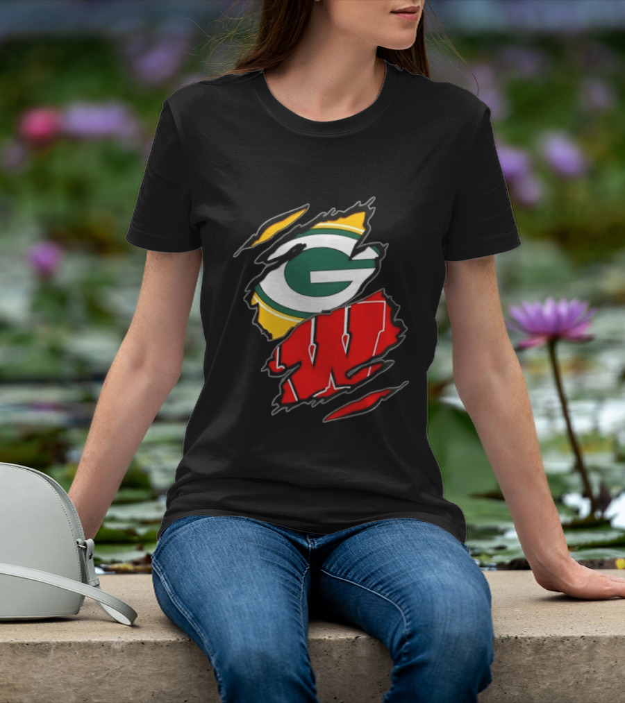 Green Bay Packers Wisconsin Badgers Two Teams One Heart Scratch T-Shirt