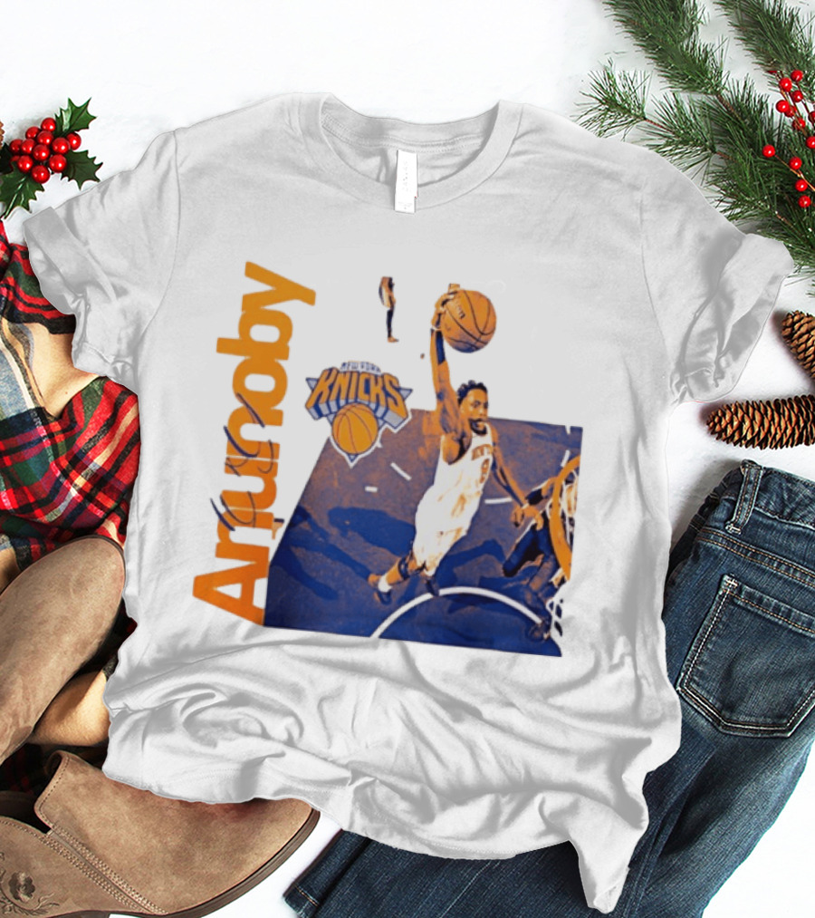 New York Knicks OG Anunoby Player Hype Dunking Action Scene T-Shirt