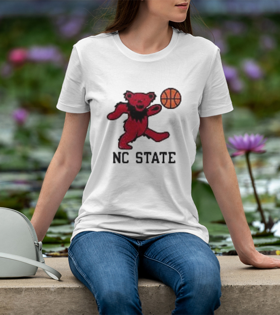 Grateful Dead NC State Wolfpack Bears Basketball Team Collaboration T-Shirt