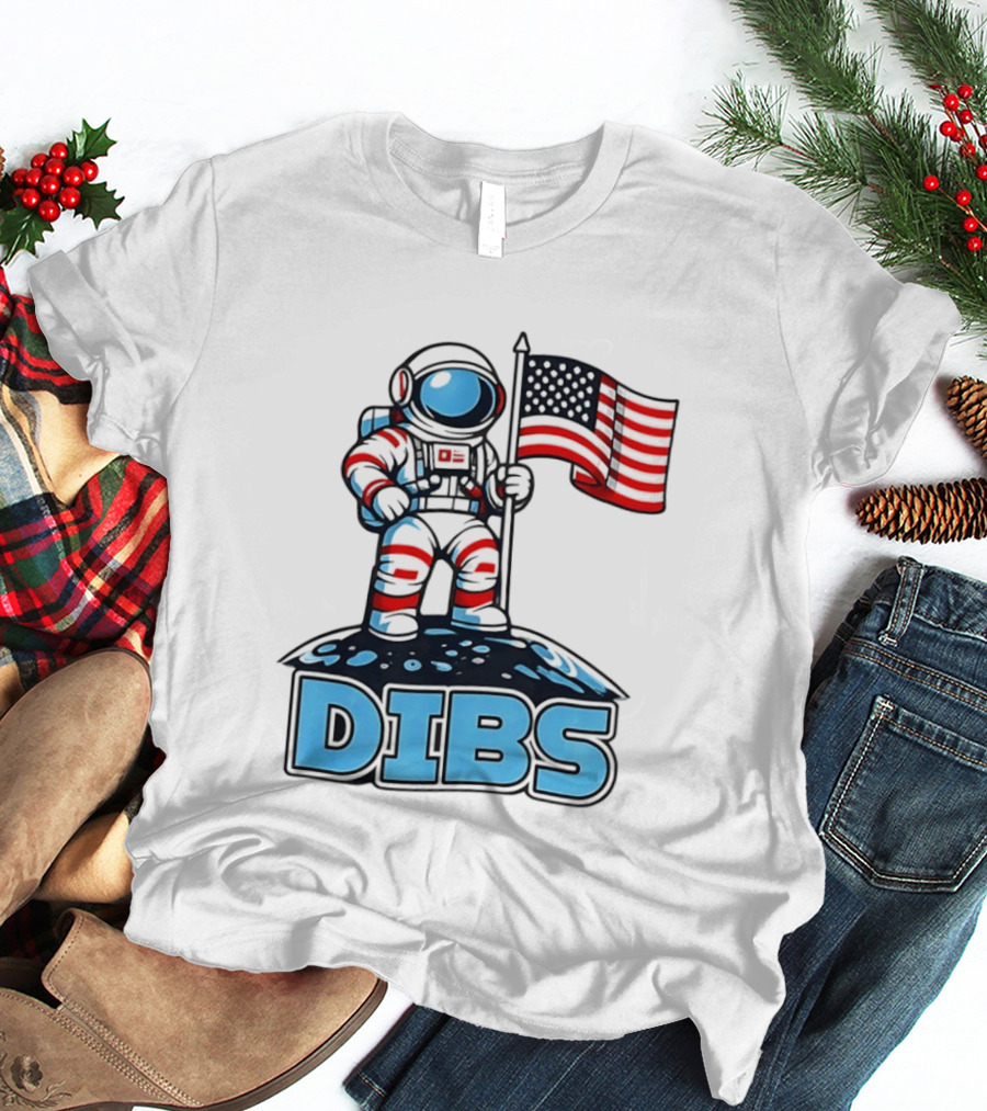 USA Dibs On The Moon Astronaut Space American Flag T-Shirt